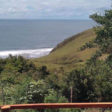 Wildview Self Catering Cottages Coffee Bay, Breakfast & Wi-Fi Inc エクステリア 写真