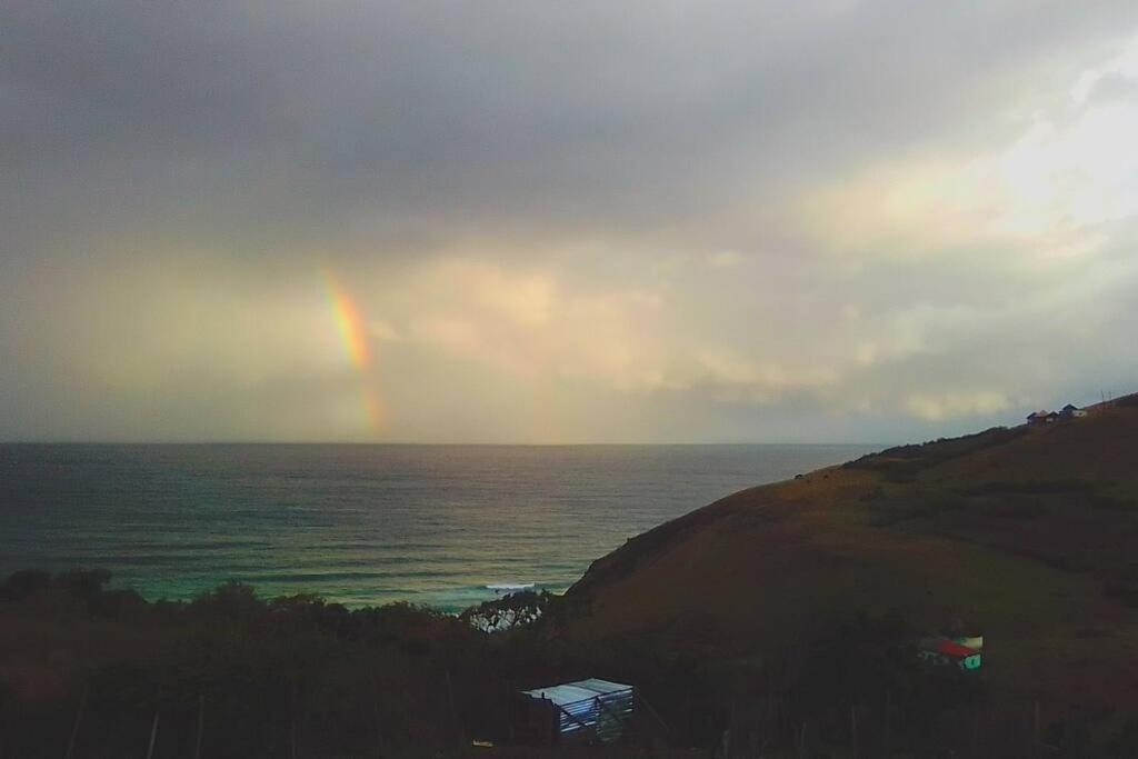 Wildview Self Catering Cottages Coffee Bay, Breakfast & Wi-Fi Inc エクステリア 写真