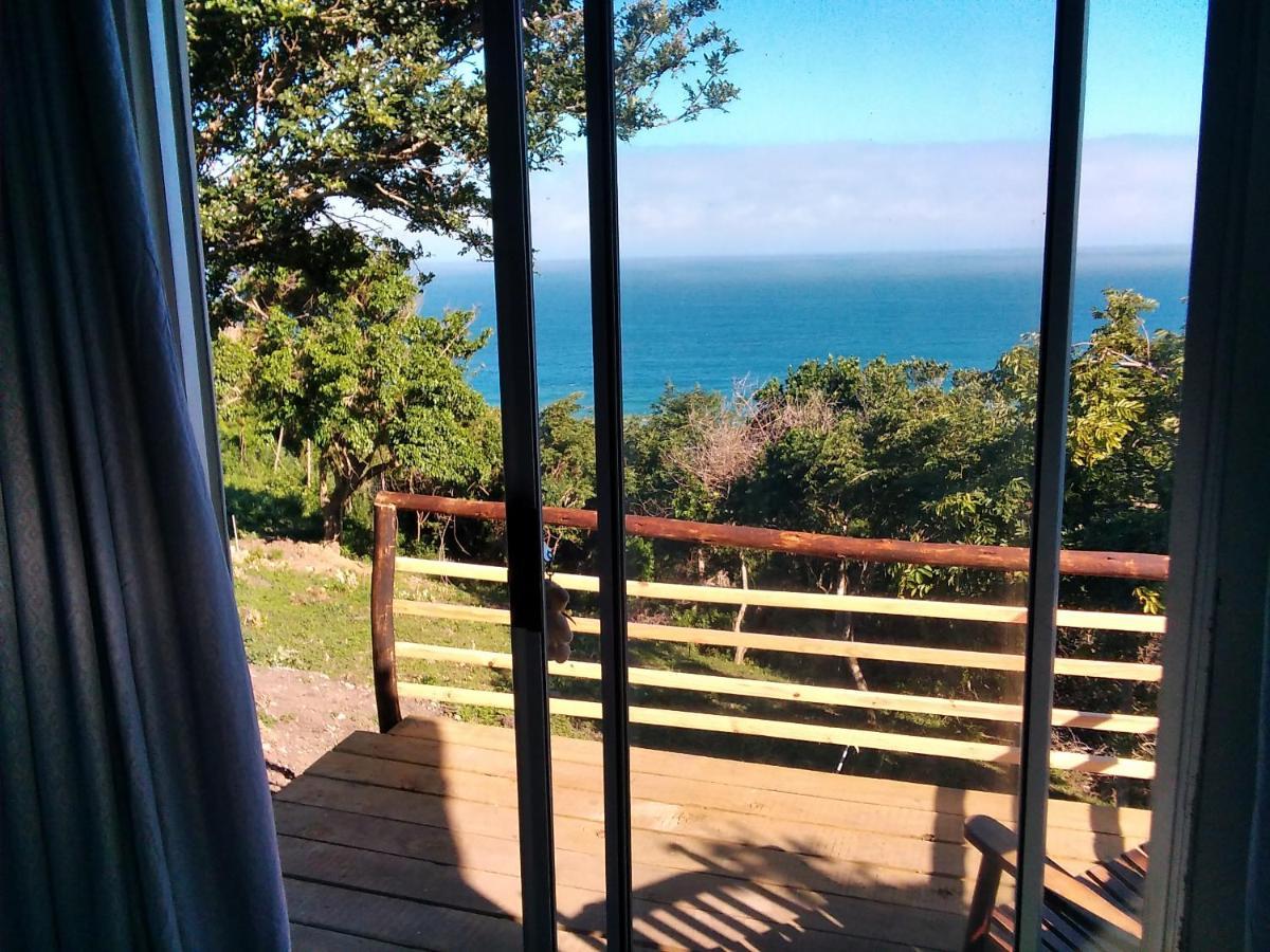 Wildview Self Catering Cottages Coffee Bay, Breakfast & Wi-Fi Inc エクステリア 写真