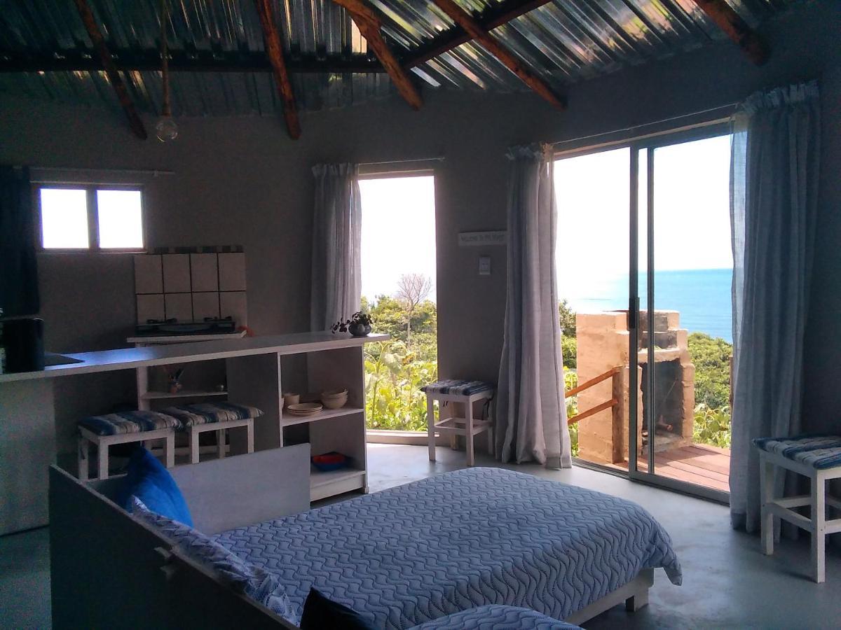 Wildview Self Catering Cottages Coffee Bay, Breakfast & Wi-Fi Inc エクステリア 写真