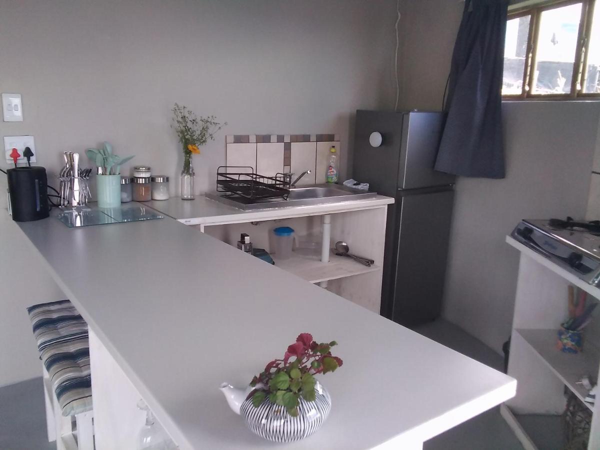 Wildview Self Catering Cottages Coffee Bay, Breakfast & Wi-Fi Inc エクステリア 写真